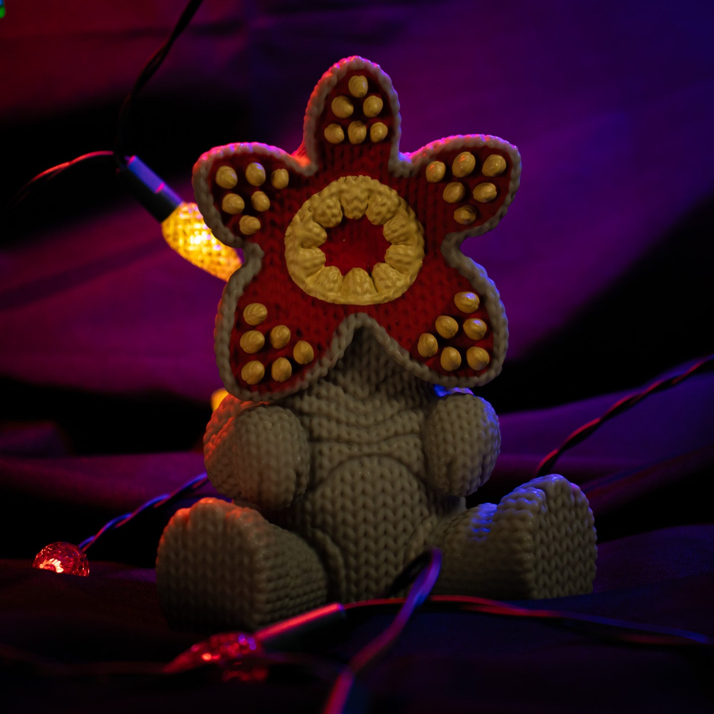 Stranger Things - Demogorgon Collectible Vinyl Figure from Handmade By Robots