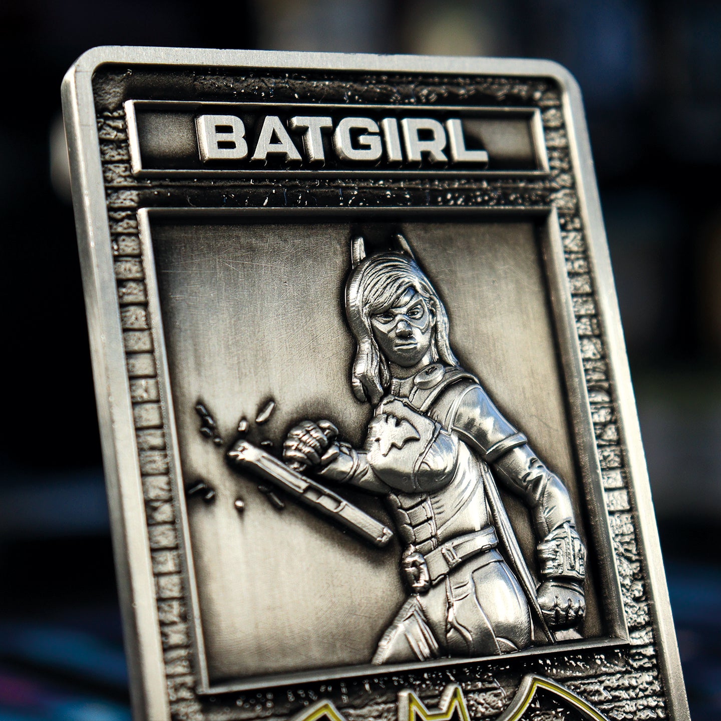 Gotham Knights Limited Edition Batgirl Ingot