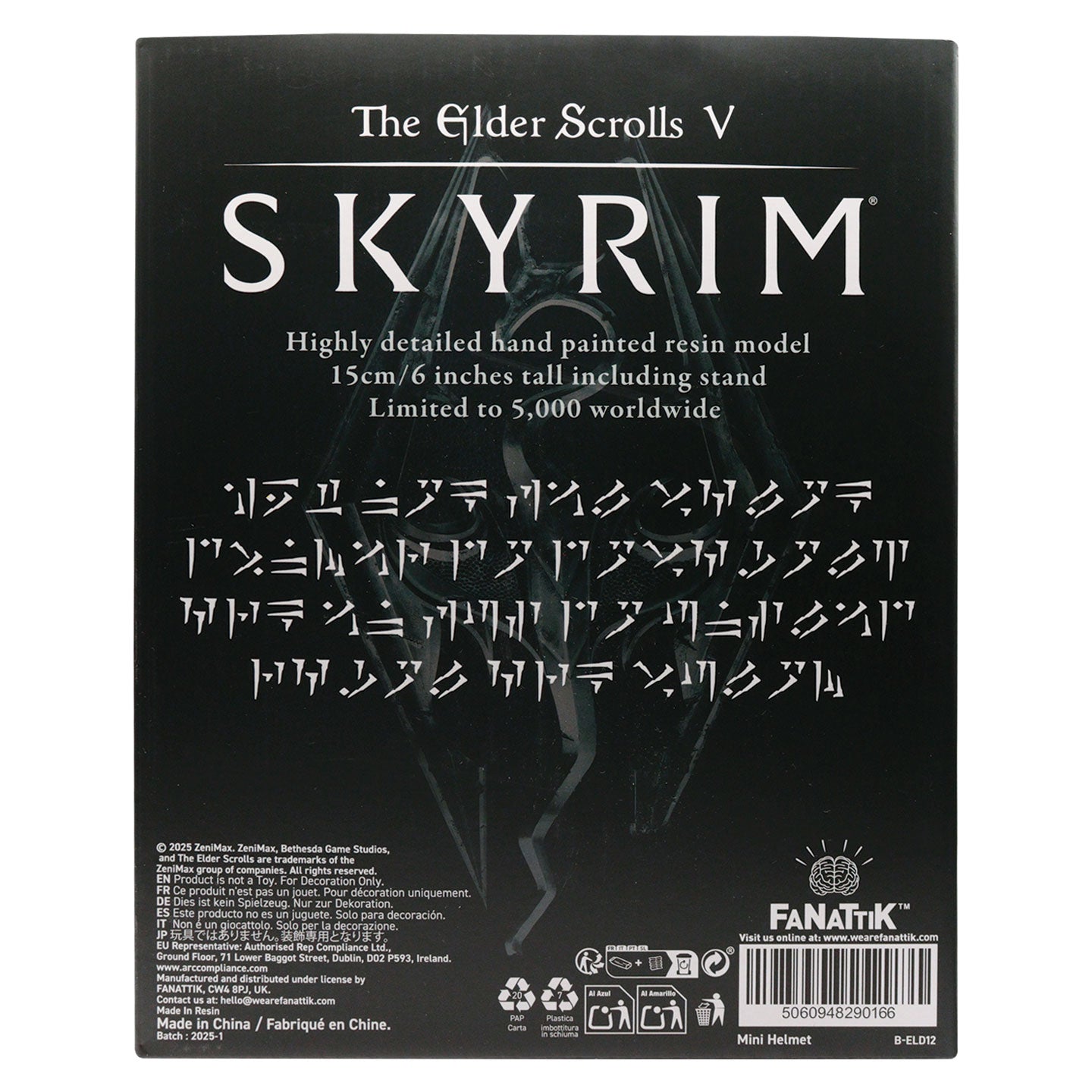 The Elder Scrolls: Skyrim Dragonborn Helmet Replica