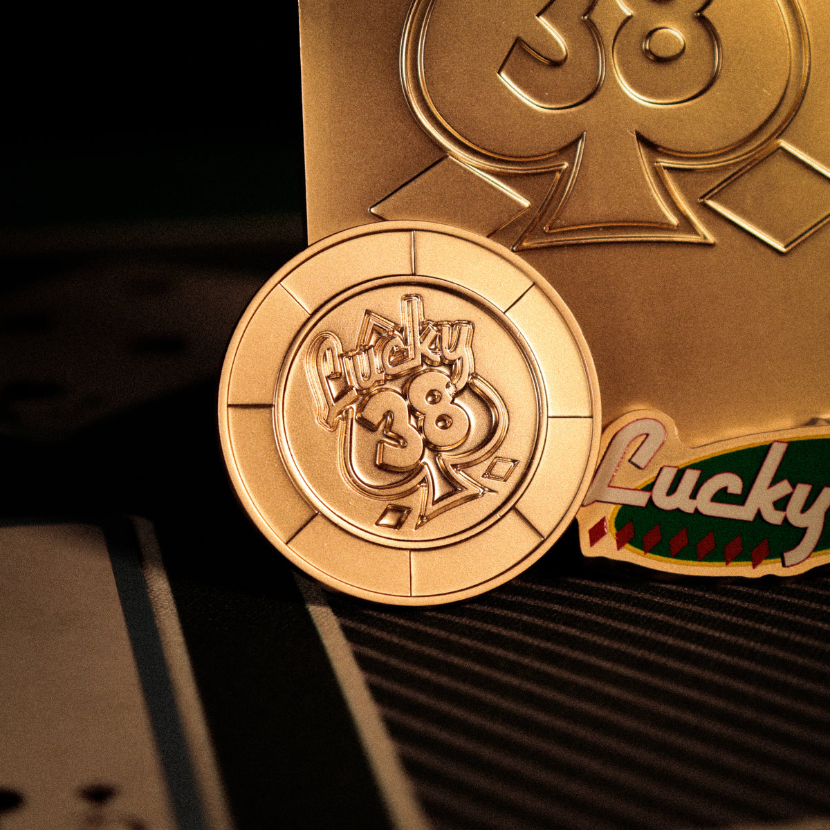 Fallout: New Vegas - Lucky 38 Imitation Gold Casino Set