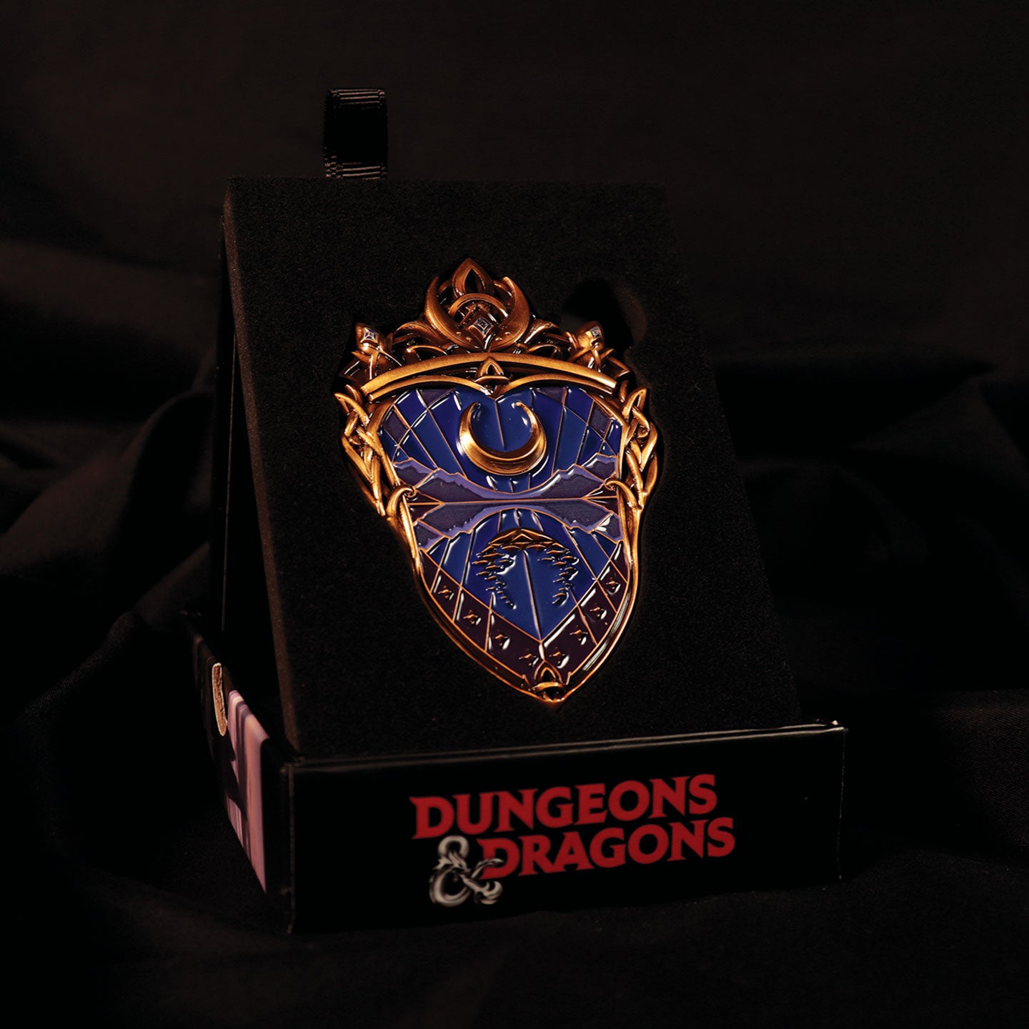 Dungeons & Dragons Limited Edition Waterdeep Replica Badge