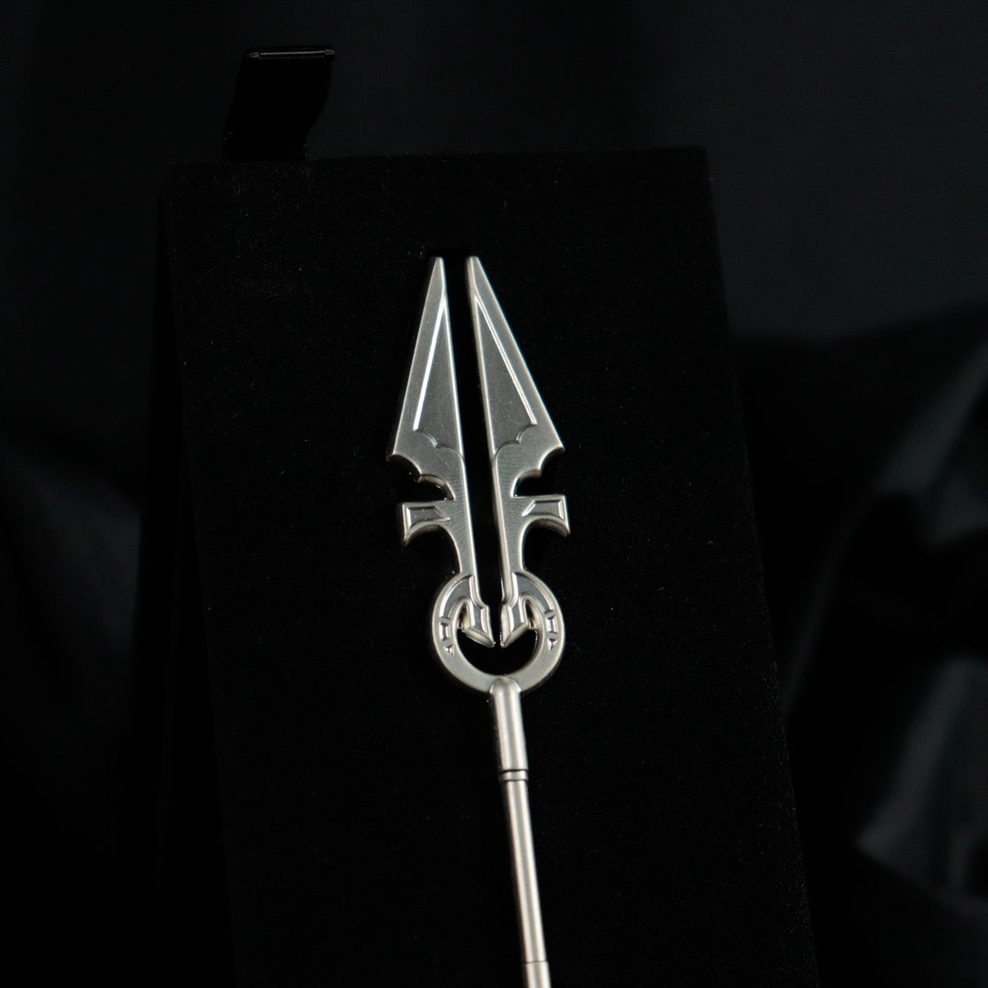 Magic the Gathering .999 Silver Plated Avacyn's Moonsilver Spear Mini Replica