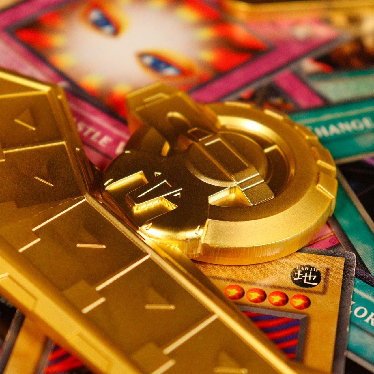 Yu-Gi-Oh! 24K Gold Plated Duel Disk Mini Replica