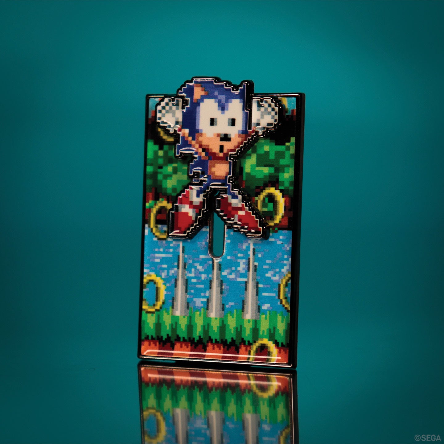 Sonic The Hedgehog – Limited Edition Moving Pin Badge