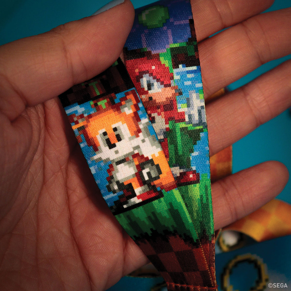 Sonic The Hedgehog – Lanyard & Pin Badge Set