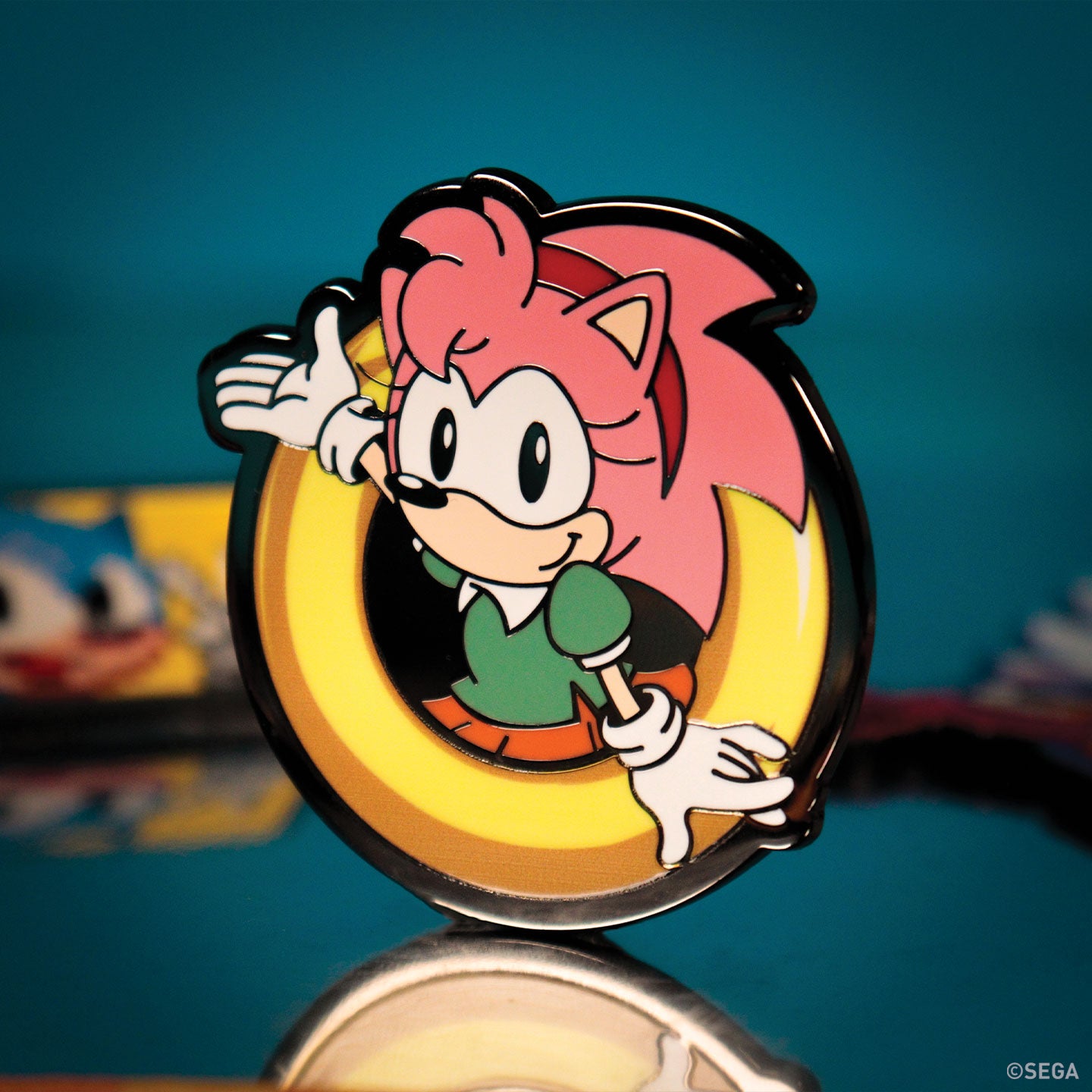 Sonic The Hedgehog – Amy Pin Badge