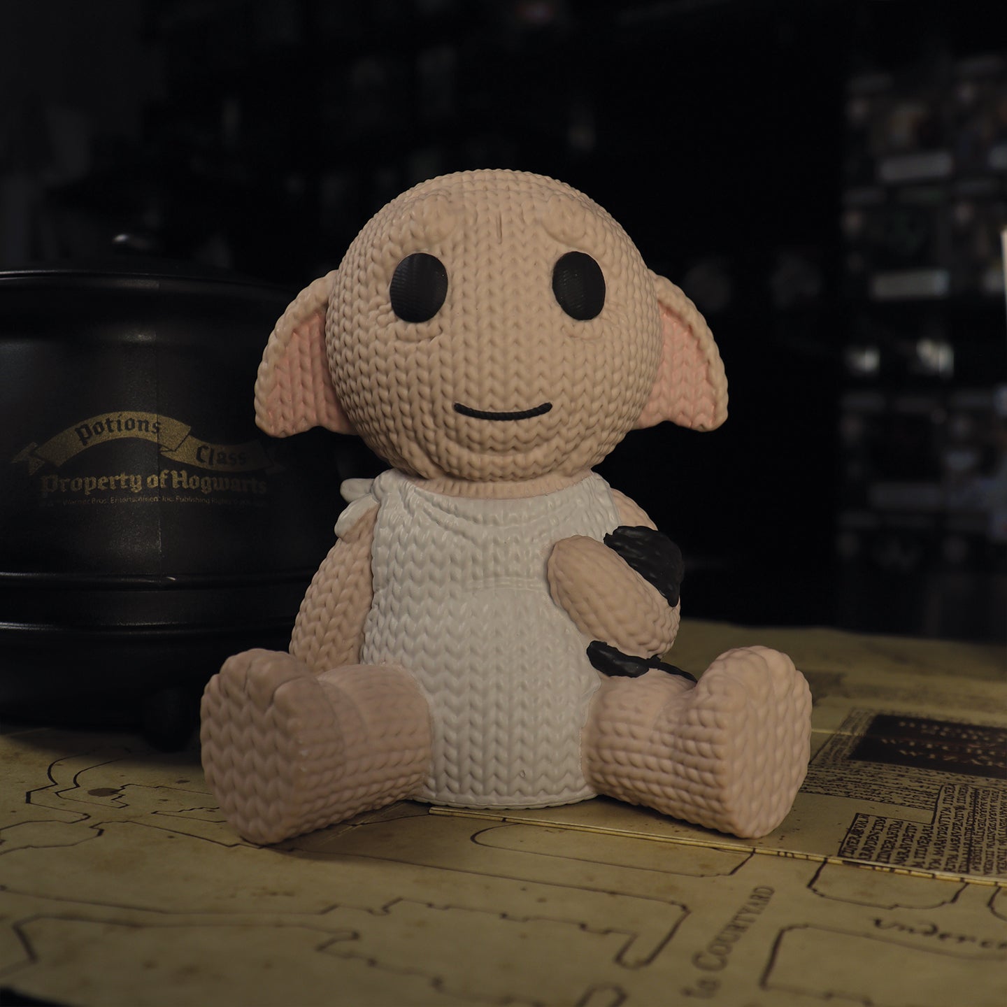 Harry Potter - Dobby Collectible Vinyl Figure from Handmade By Robots
